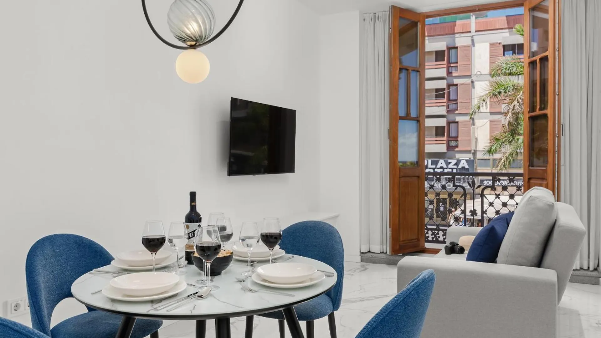 7 Luxury Suites By Karat Santa Cruz de Tenerife Apartman