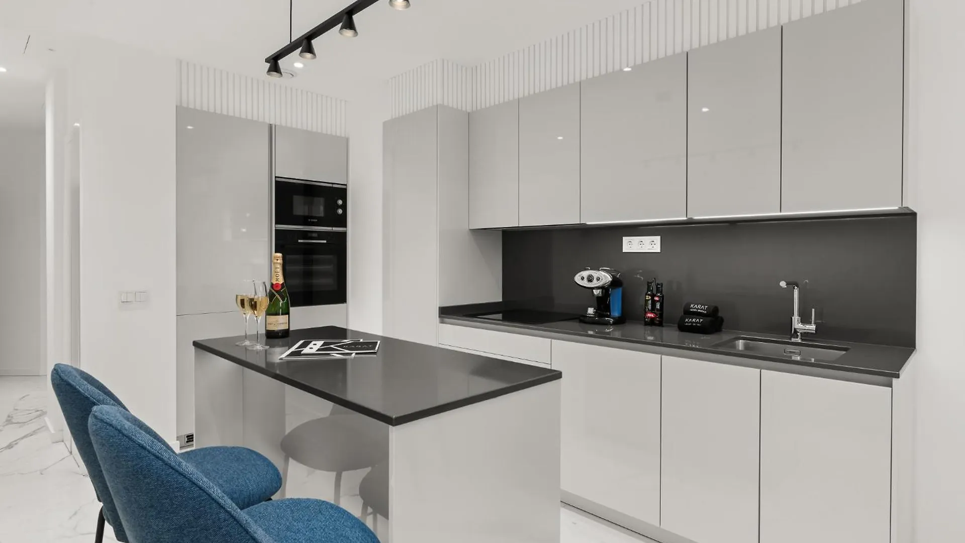 7 Luxury Suites By Karat Santa Cruz de Tenerife Apartmán