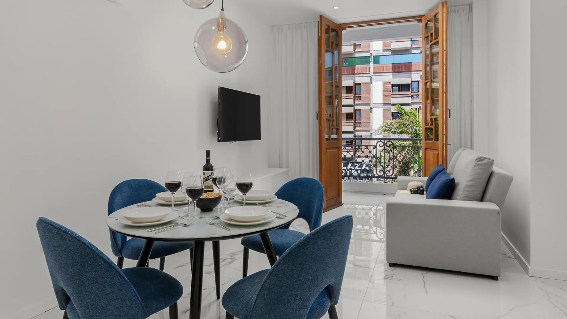 7 Luxury Suites By Karat Santa Cruz de Tenerife 0*,  Spanyolország